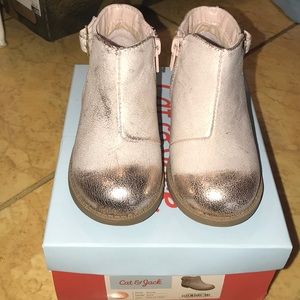 Cat & Jack booties NWT